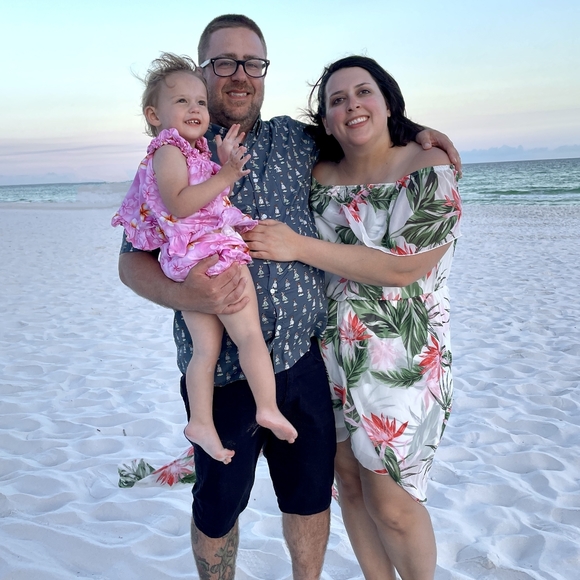 Meet your Posher, Kati - Picture 3 of 3